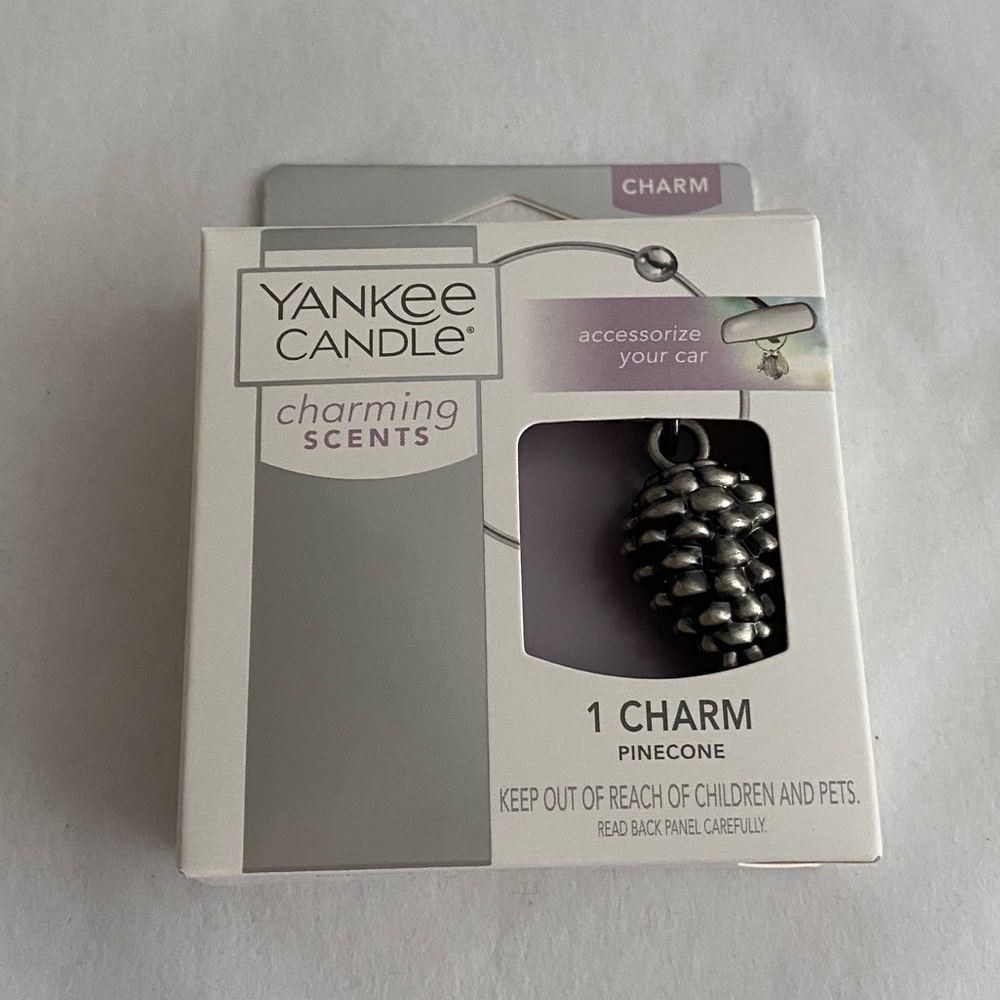 Yankee Candle 3D Pine Cone Car Charm